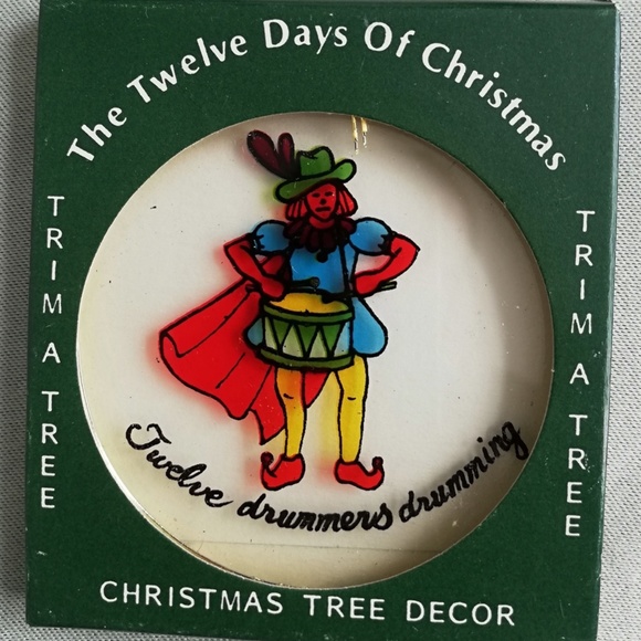 The Twelve Days of Christmas Tree Ornaments - Picture 10 of 15